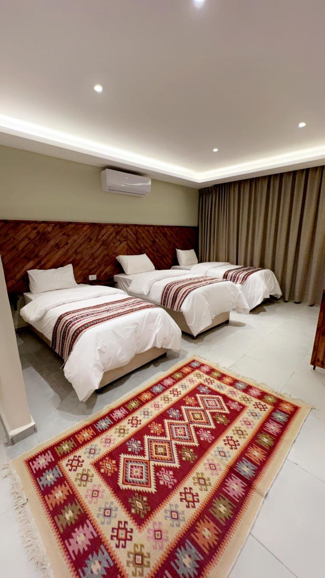 Jawad Hotel By Sandra อัมมาน ภายนอก รูปภาพ